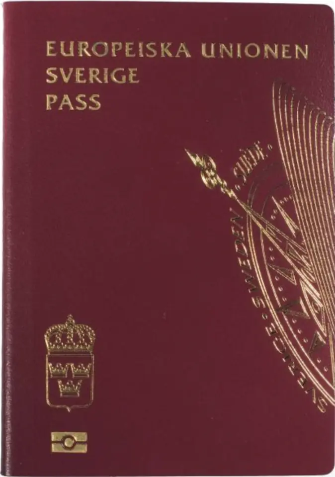 Omslaget på ett äldre svenskt pass av modellen 2005–2012 – historiskt illustrationsfoto, inte ett giltigt resedokument.