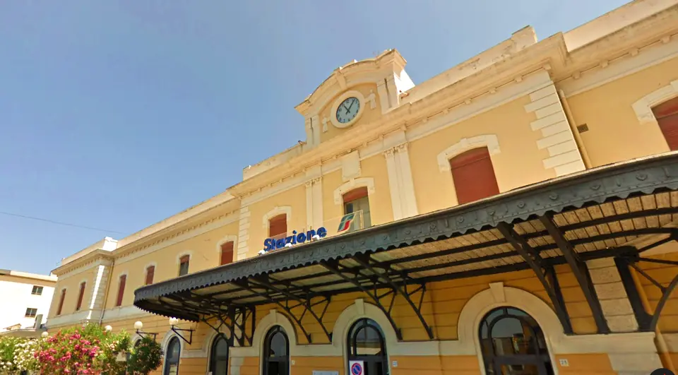 Järnvägsstationen i Syrakusa