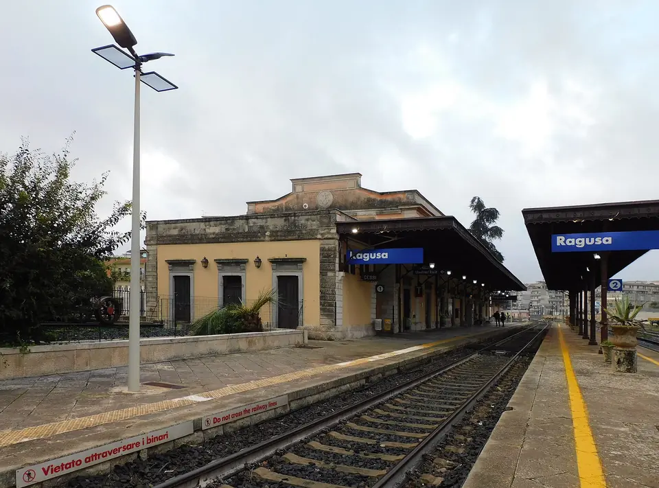 Järnvägsstationen i Ragusa